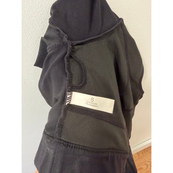 NVGTN Black Vortex Seamless Bra Top Size S - Picture 3 of 3